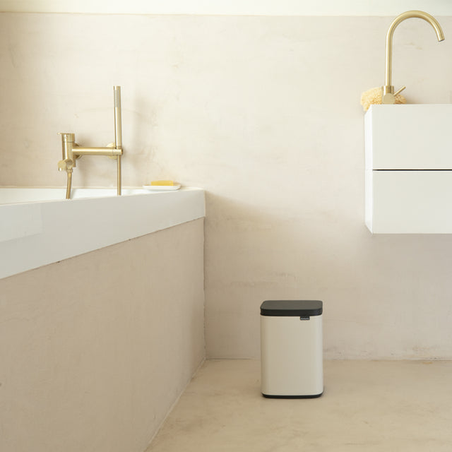 Basurero Bo 4 Lt Soft Beige