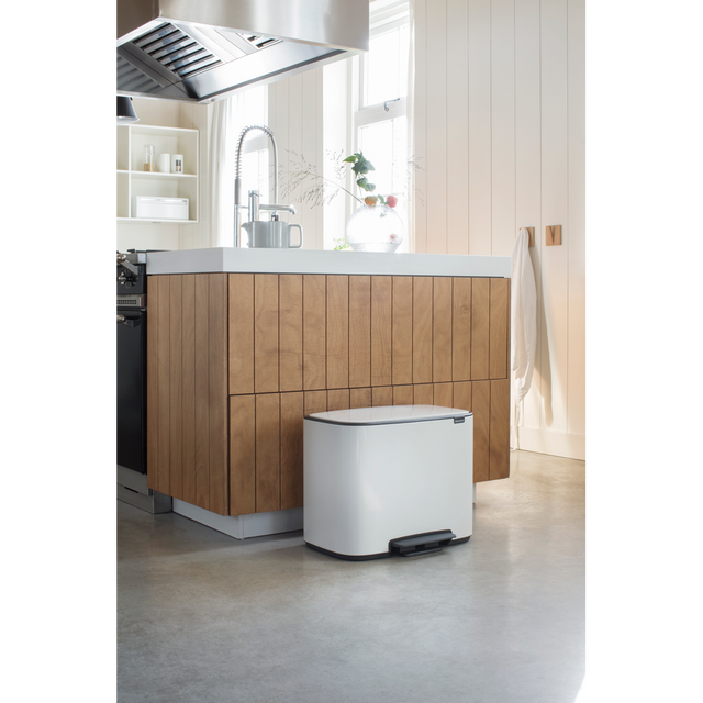 Basurero de pedal Bo, 36L, Blanco