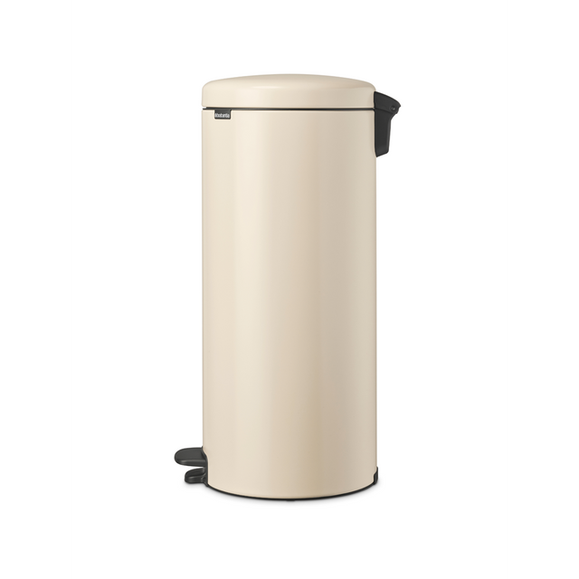 Basurero Pedal NewIcon 30 Lt Soft Beige