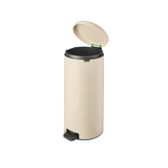 Basurero Pedal NewIcon 30 Lt Soft Beige