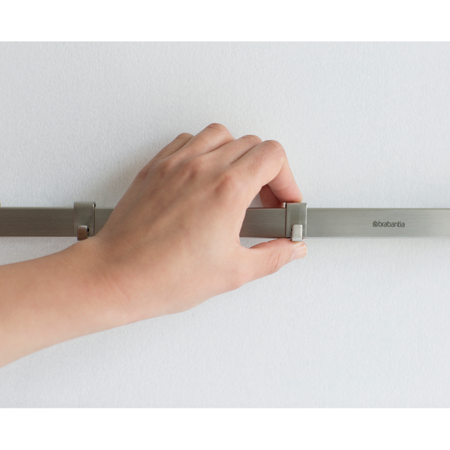 Barra pared 60 cm 7 ganchos Matt Steel